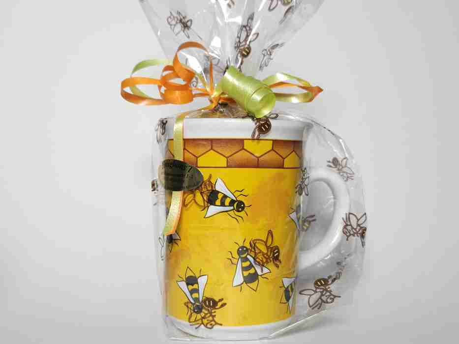 Bienentasse Keramik mit Honigbonbons